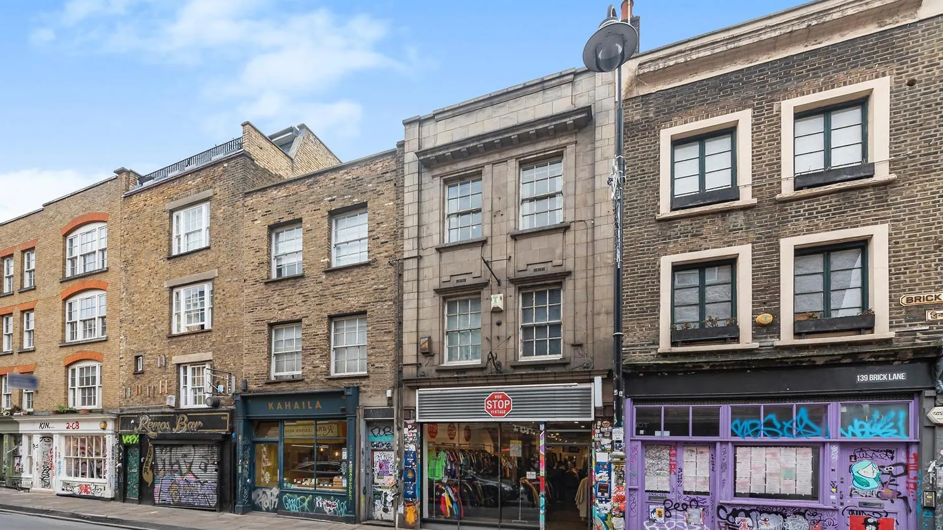 Appartamento Studio Flat On London'S Famous Brick Lane - Historic Location In The Heart Of London'S East End