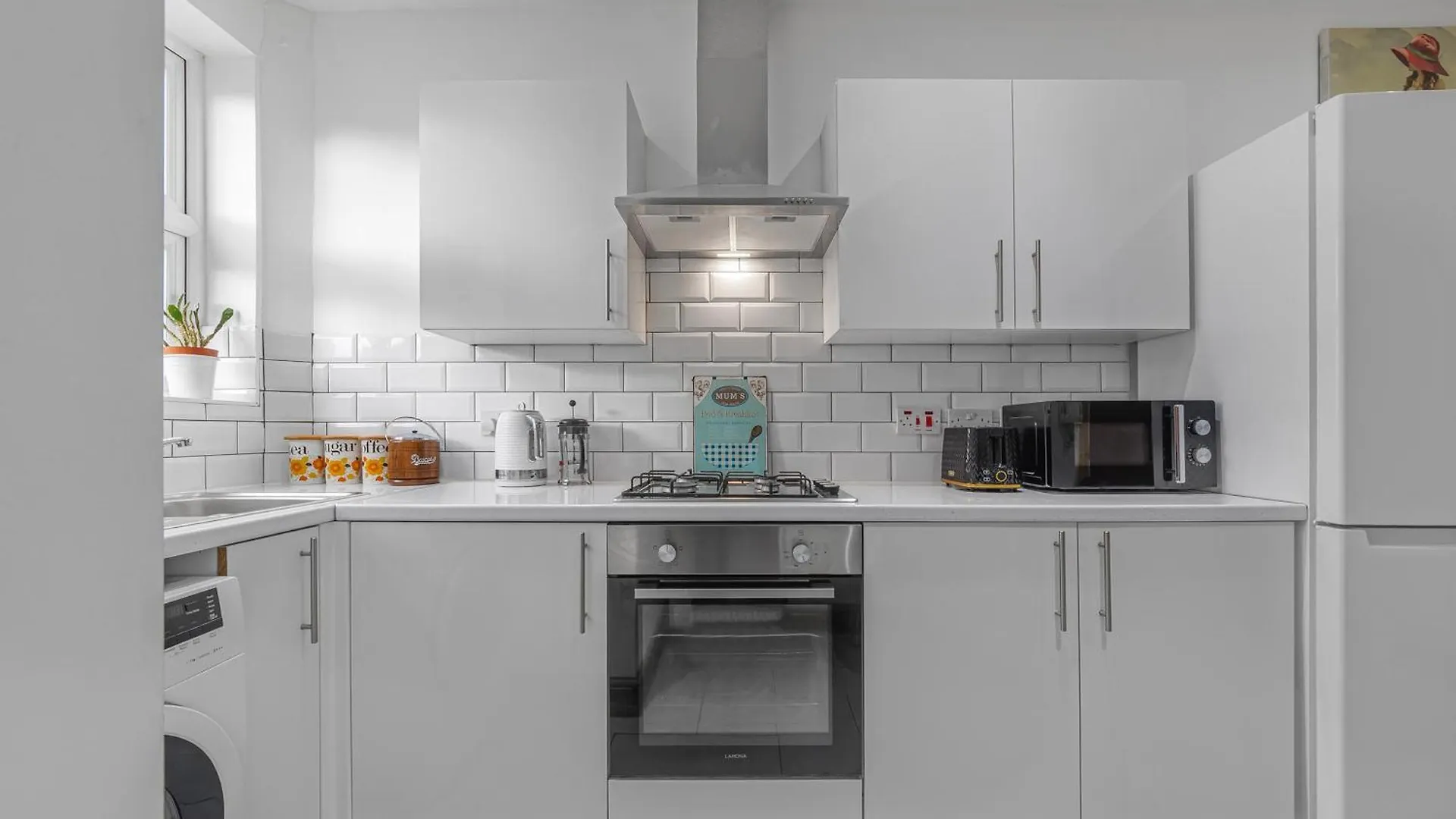 Studio Flat On London'S Famous Brick Lane - Historic Location In The Heart Of London'S East End Londra